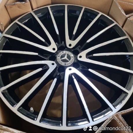 Recoditionarea jantelor cu DIAMOND CUT in diferite faze de reparatie