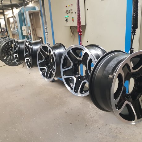 Recoditionarea jantelor cu DIAMOND CUT in diferite faze de reparatie