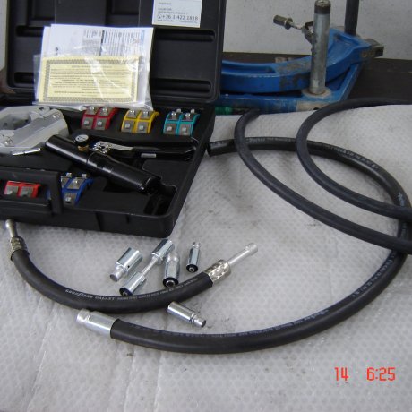 Sertizare conducte (furtune) pentru climă auto