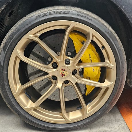 Culoare NEODYME de la Porsche